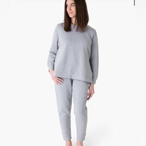 Mónica + Andy Maternity Sweatsuit Small